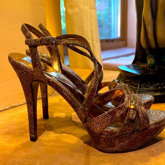 Nine West Metallic Glitter Heels - Picture 1 of 6
